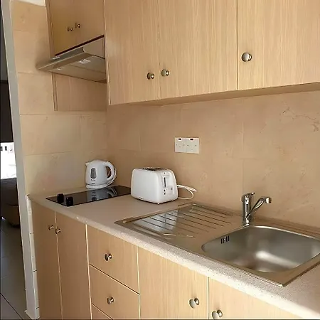 Charles Deluxe Apartament Ayia Napa